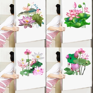 Detail der Lotusblumen-Wandtattoos mit Aquarellblüten und Libellen auf Oberflächen