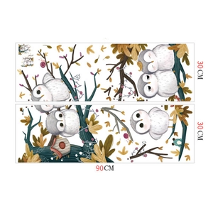 Detail of two-piece cartoon owl wall decals with autumn leaves and 30x90cm dimensions