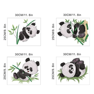 Detaillierte Größenübersicht für 4er-Pack 3D Panda Wandtattoo, jeweils 30x25cm groß