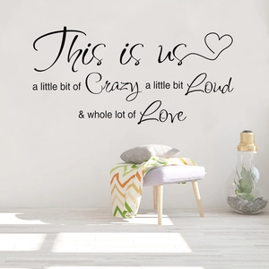 Sticker Mural Citation Famille This Is Us Autocollant Amovible en Vinyle Noir PVC pour Salon Chambre Décoration Maison