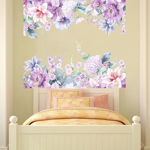 Detalle de vinilo decorativo de peonía en acuarela estilo pintado a mano en dormitorio