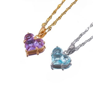 Pendentifs élégants en cristal en forme de cœur en violet et bleu clair avec chaînes