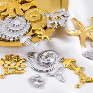 Marine theme 304 stainless steel pendants in gold and silver for DIY necklaces