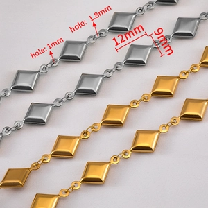 Polished 12x9mm stainless steel diamond-shaped jewelry chain links in gold and silver finish
