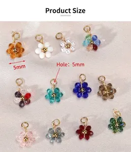 Detailansicht bunter Kristall-Blumenanhänger für DIY-Schmuck mit Maßangaben in mm