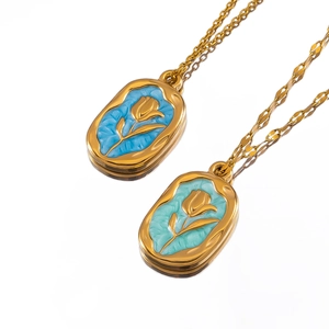Pendenti ovali vintage in acciaio dorato con tulipano in smalto blu e verde in rilievo