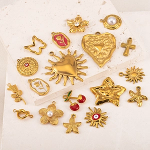 Ciondoli Fai-da-te in Acciaio Inossidabile Placcato Oro Con Smalto Perla Artificial a Forma di Cuore Stella Occhio per Creazione Gioielli