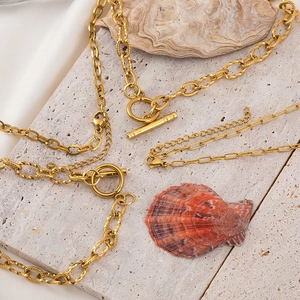 Gold-plated stainless steel oval link chain necklace set with OT buckle and lobster clasp