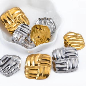 Boucles d'oreilles Clous en Acier Inoxydable Vintage pour Femmes Plaqué Or Argent Coeur Géométrique Bijoux de Mode