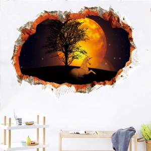 3D Wandtattoo mit goldenem Einhorn unter Vollmond beim Durchbrechen einer Wand
