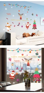 Détail de stickers Noël avec Père Noël et rennes pour fenêtres de chambre d'enfant