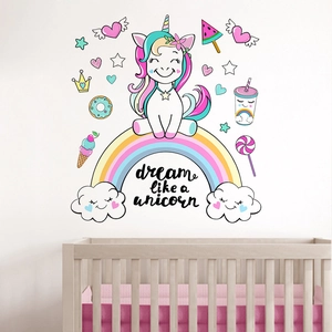 Stickers muraux licorne mignons avec arc-en-ciel pour décoration de chambre d'enfant