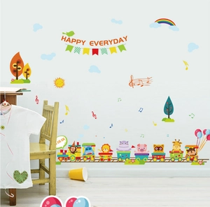 Adesivi murali treno degli animali con arcobaleno e nuvole per cameretta dei bambini