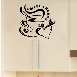 Adesivo murale Coffee Lovers con tazza fumante e uccellini su mobile beige
