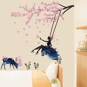 Sticker mural fée fleurie avec cerisier, fille sur balançoire et cerf à motifs étoilés