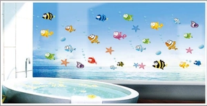Vue détaillée de stickers muraux poissons marins imperméables pour salle de bain