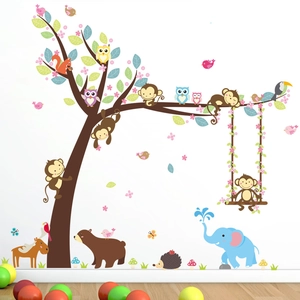Stickers muraux animaux de la forêt avec singes sur balançoire pour chambre enfant