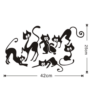 Plan de dimensions avec 6 stickers muraux de silhouettes de chats noirs, 42x25cm