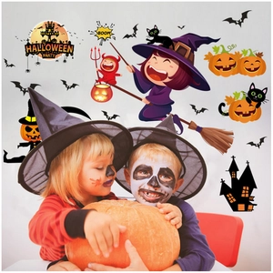 Set de stickers muraux Halloween avec sorcière et citrouille pour déco de fête