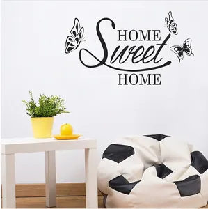 Adesivo murale Home Sweet Home nero con farfalle per decorazione d'interni moderna