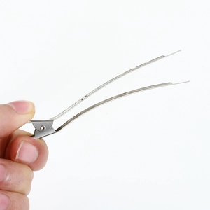 Pinces à cheveux professionnelles en métal de 9cm avec 8 trous pour le coiffage