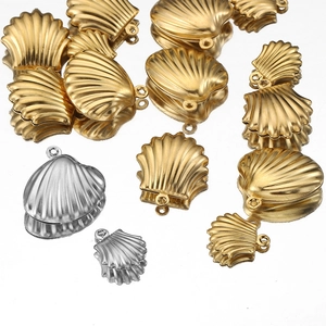 Pendentifs Coquille Saint-Jacques en Acier Inoxydable Plaqué Or 18K Breloques Coquillages Creux pour Fabrication de Bijoux DIY