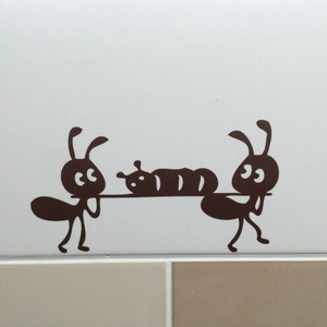 Sticker mural fourmis de dessin animé transportant de la nourriture pour chambre d'enfant
