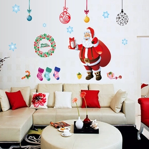 Removable PVC Christmas wall decal featuring Santa Claus and Merry Christmas wreath stickers
