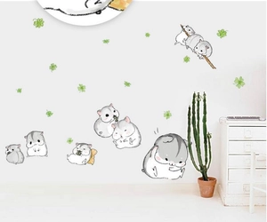 Cute cartoon hamster and green clover wall stickers for creative children's room decor