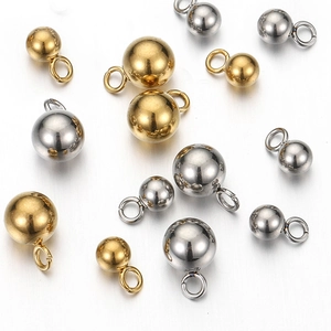 Colgantes de bolas de acero inoxidable pulido oro y plata con anillas para joyas DIY