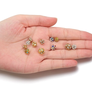 Bunte Strass-Hohlperlen in Gold und Silber für die DIY-Schmuckherstellung