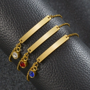 Pulseras de oro pulido con dijes de piedras blancas, rojas y azules para niños y adultos