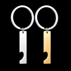 Kreative Flaschenöffner-Schlüsselanhänger aus Edelstahl in Gold- und Silberoptik