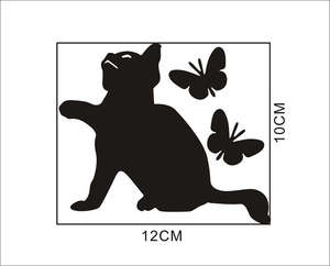 Detail der 12cm x 10cm Wandtattoo Katze und Schmetterling in Schwarz mit Maßen