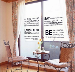 Sticker mural en PVC étanche avec les règles de la maison We Are Family et citations
