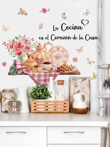 Floral kitchen wall sticker with Spanish quote La Cocina es el Corazón de la Casa