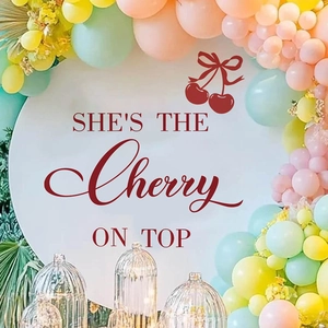 Décoration de fête cerise avec texte She's the Cherry on Top pour baby shower