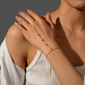 Pulsera De Mano De Acero Inoxidable Minimalista Chapada En Oro Con Circonita Redonda Anillo De Dedo Joyería Para Mujer