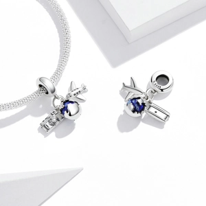 Detaillierte S925 Sterlingsilber-Charms mit blauem Globus, Flugzeug und einer Kamera