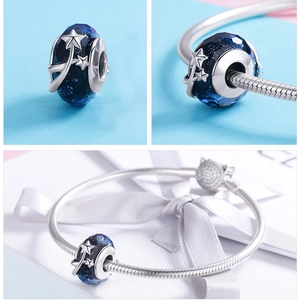 S925 Sterling Silber Charm mit blauem Kristall und Sternen für Charm Armbänder