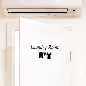 Minimalistischer Laundry Room Wandtattoo aus schwarzem Vinyl mit Kleidungssymbolen