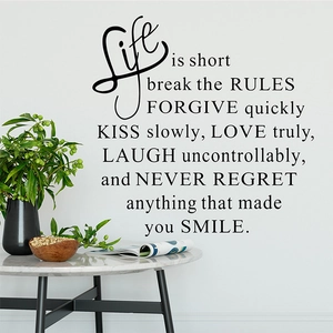 Inspirierendes Englisches Zitat Life Is Short Wandaufkleber Für Wohnzimmer Schlafzimmer PVC Motivierendes Zitat Abnehmbar DIY Home Decor