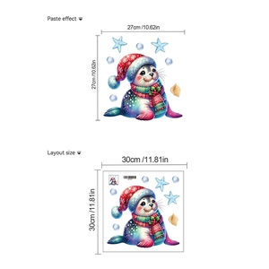 Détail du sticker phoque de Noël montrant la taille 30x30cm et l'effet de pose