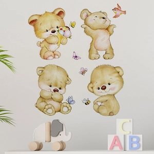 Détail des stickers muraux d'ours à l'aquarelle avec des animaux et des papillons