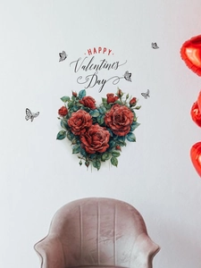 Vue détaillée du sticker mural roses en cœur avec papillons et texte de la Saint-Valentin