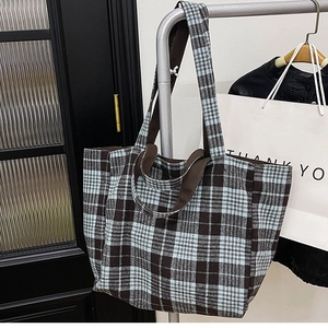 Cabas Femme Style Britannique en Laine Écossais Grande Capacité Décontracté Preppy Sac à Épaule Quotidien pour Automne Hiver