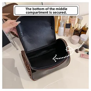 Double-layer travel toiletry bag with leopard print detail and fixed inner compartment