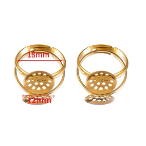 Macro view of adjustable golden metal ring base featuring 12mm sieve tray and 18mm inner band