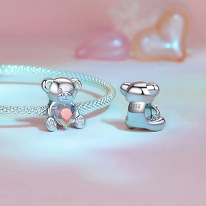 Abalorio de oso en plata S925 con gema de corazón colorido en pulsera de cadena trenzada