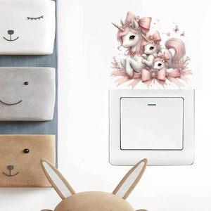 Rosa Cartoon Einhorn Wandaufkleber für Mädchenzimmer Schalter und Steckdose Deko selbstklebend